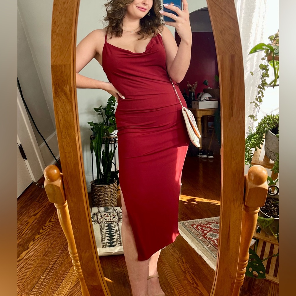 Abercrombie & Fitch Red Midi Dress